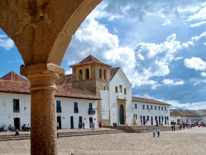 COL Villa de Leyva Plaza